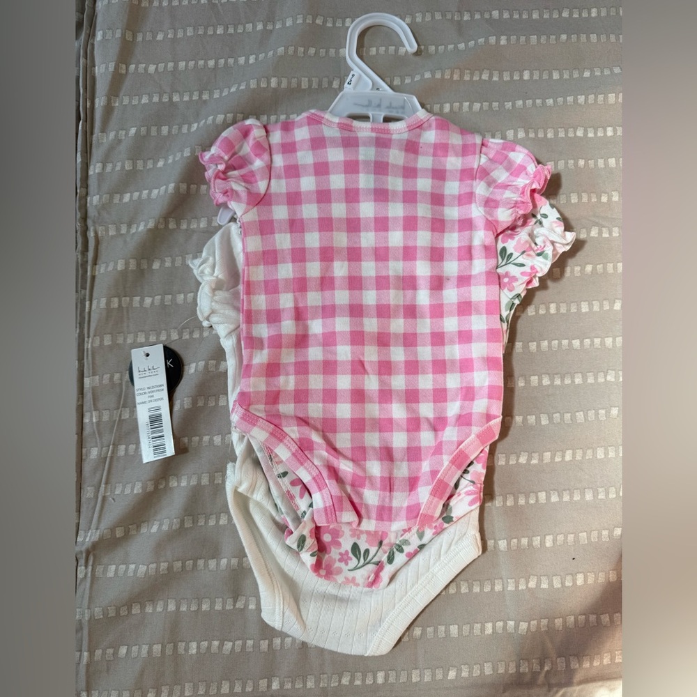 Nicole Miller Pink and White Baby Onesie Trio - Picture 4 of 5
